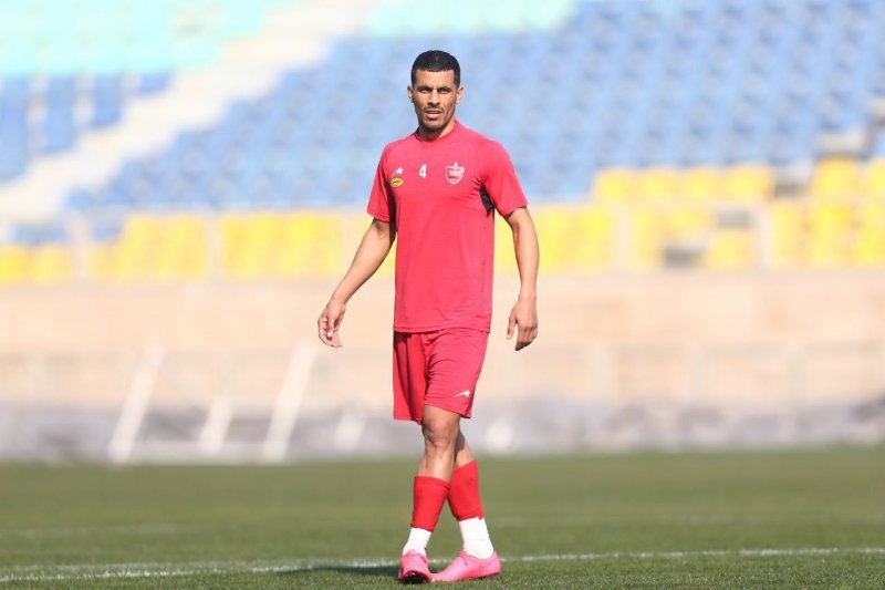 مدافع سرخ‌ها و بن‌بست مذاکرات با پرسپوليس